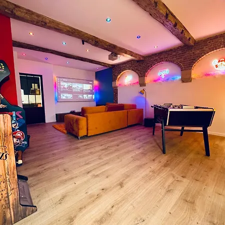 Quartier General Des Gamers Arcade Terrasse Semesterbostad Saint-Omer (Pas-de-Calais)