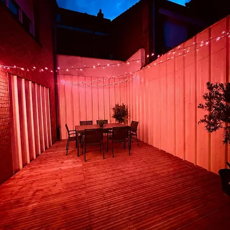 Quartier General Des Gamers Arcade Terrasse * Saint-Omer (Pas-de-Calais)